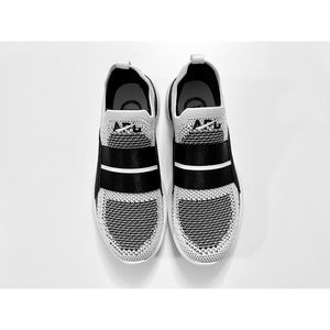 APL Women's TechLoom Bliss in White / Black / White
